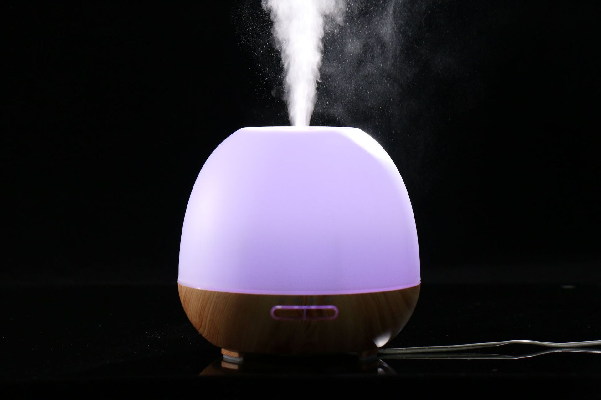 Aroma Essential Oil Diffuser With Changing LEDs